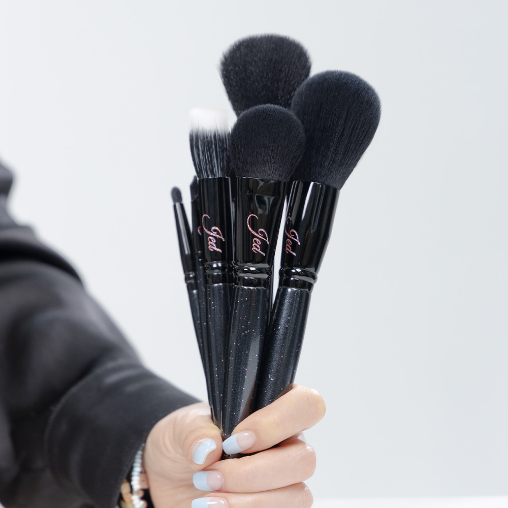 Jed Makeup Brush Set